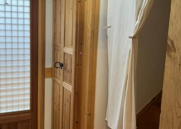 Hanok Positives